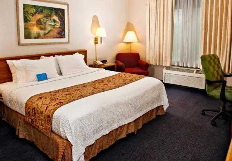 Fairfield Inn Boise Airport Номер фото